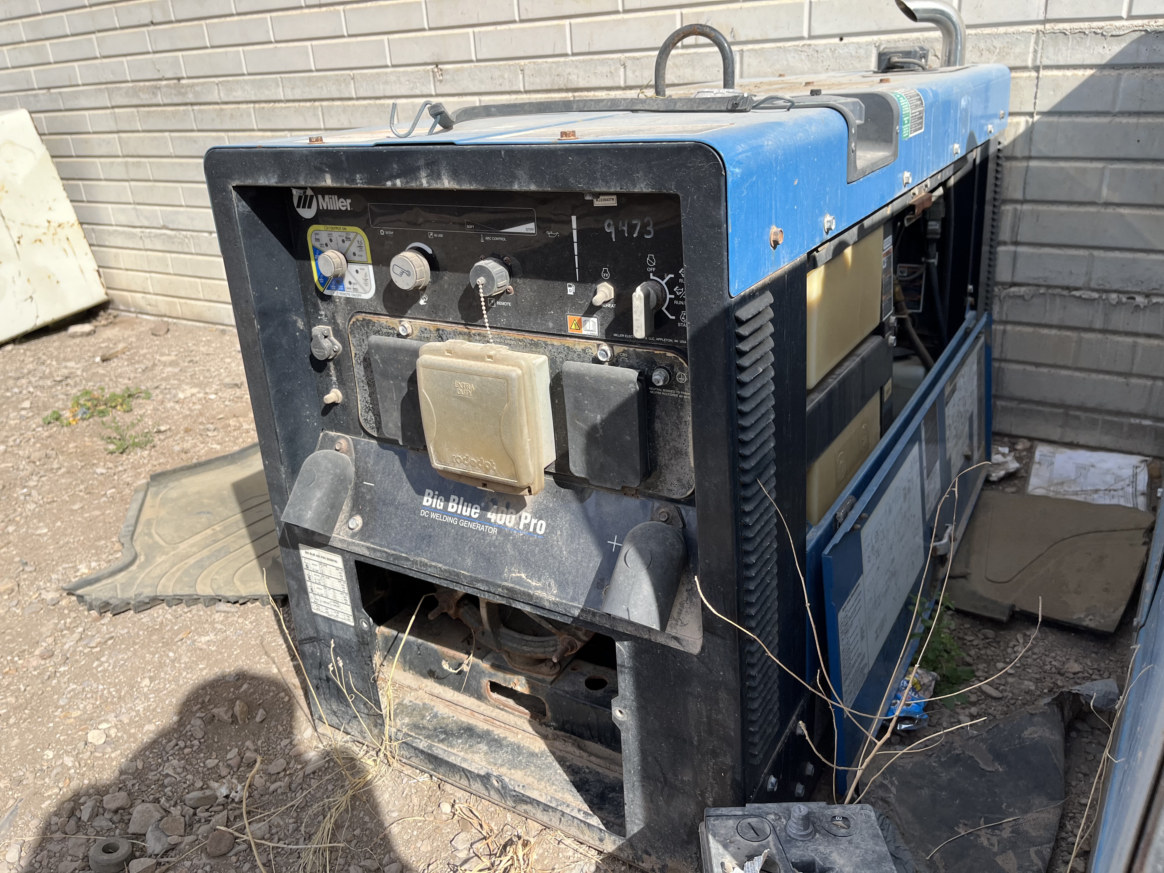 ./imagenes/INVOICE/2019/17509/MILLER BIG BLUE 400 PRO (4).JPG